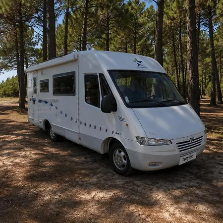 Ile Aux Combis Camping-car 4 Places Confort Destination Libre Depart Oleron Royan