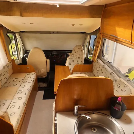 Campsite Ile Aux Combis Camping-car 4 Places Confort Destination Libre Depart Oleron *